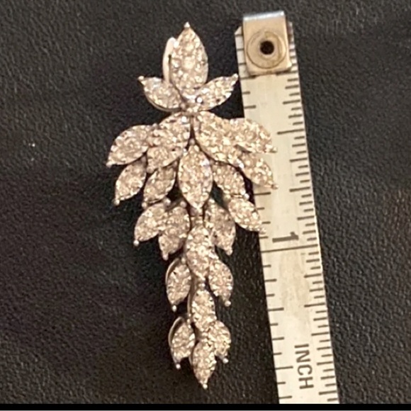 Dimond Gorgeous Earrings “Versailles” 14K white gold natural earth Dimond only - Picture 7 of 7